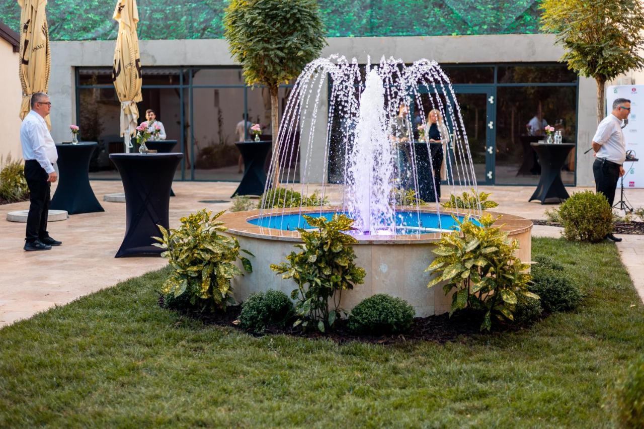La Boheme Corbeanca - Partener Therme Ostratu Exterior foto